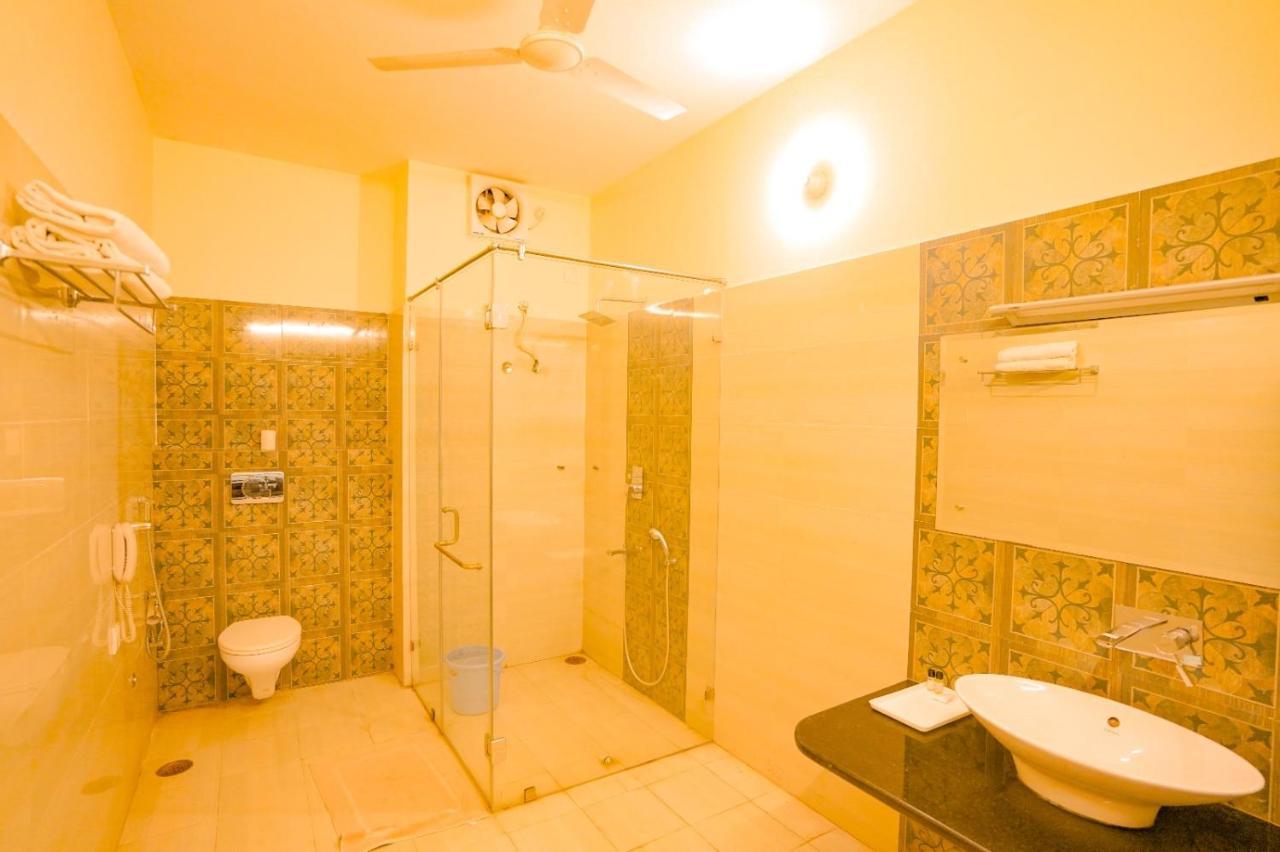 Royal Ocean Resort ジャイプール エクステリア 写真